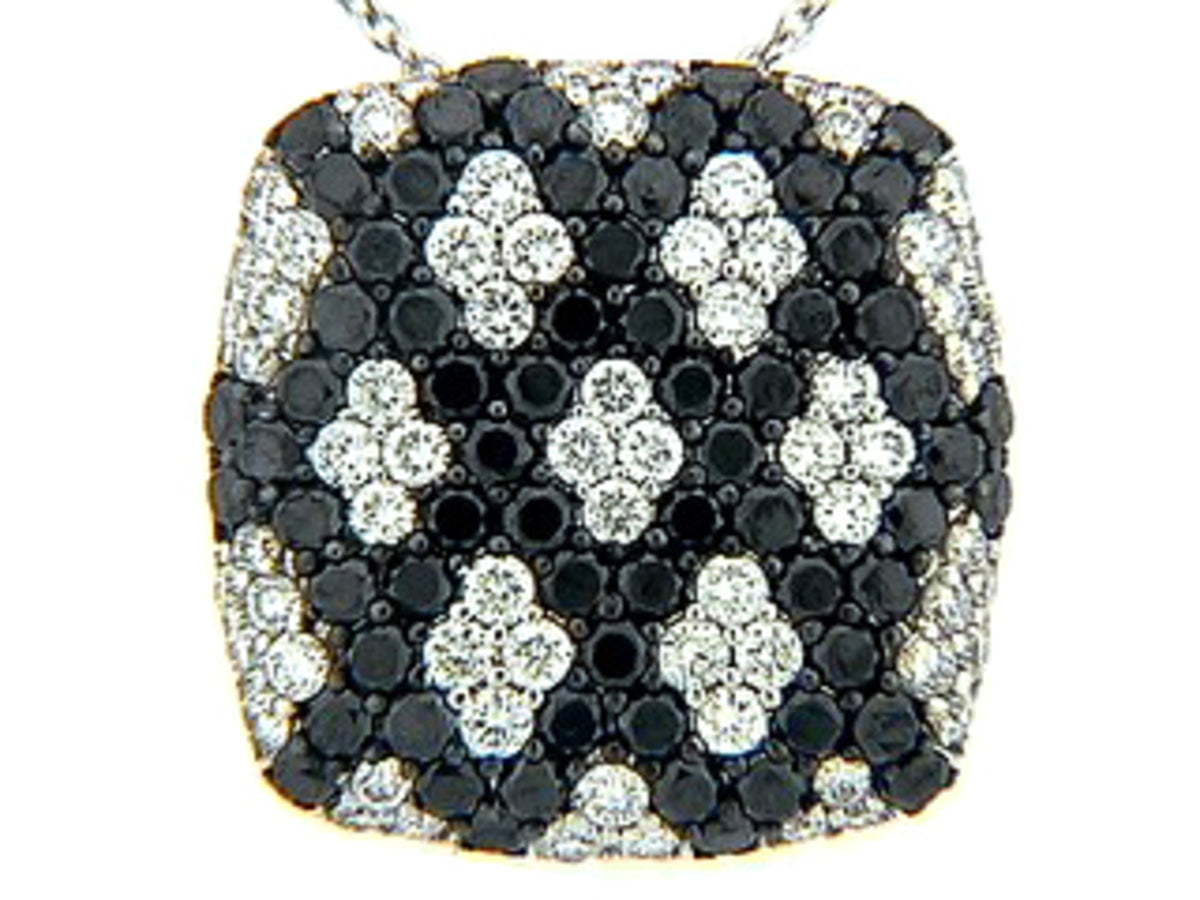BLACK & WHITE DIAMOND PENDANT, 18KW (R/H)