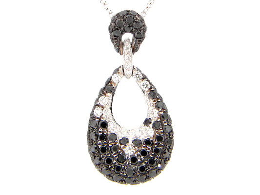 BLACK & WHITE DIAMOND PENDANT, 18KW (R)