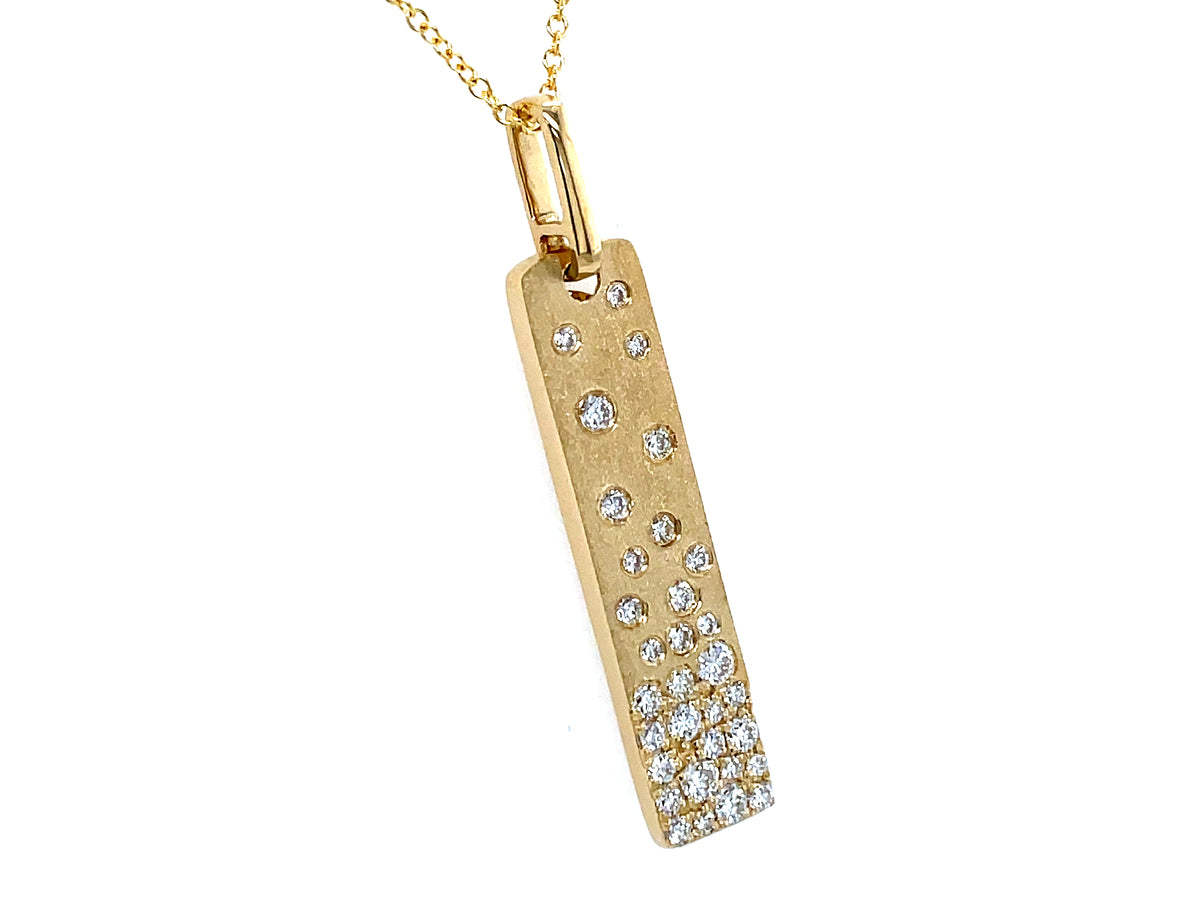 DIAMOND FLUSH SET VERTICAL BAR PENDANT, 30X7MM, 18"/16" CHAIN, SATIN FINISH, 14KY (N)
