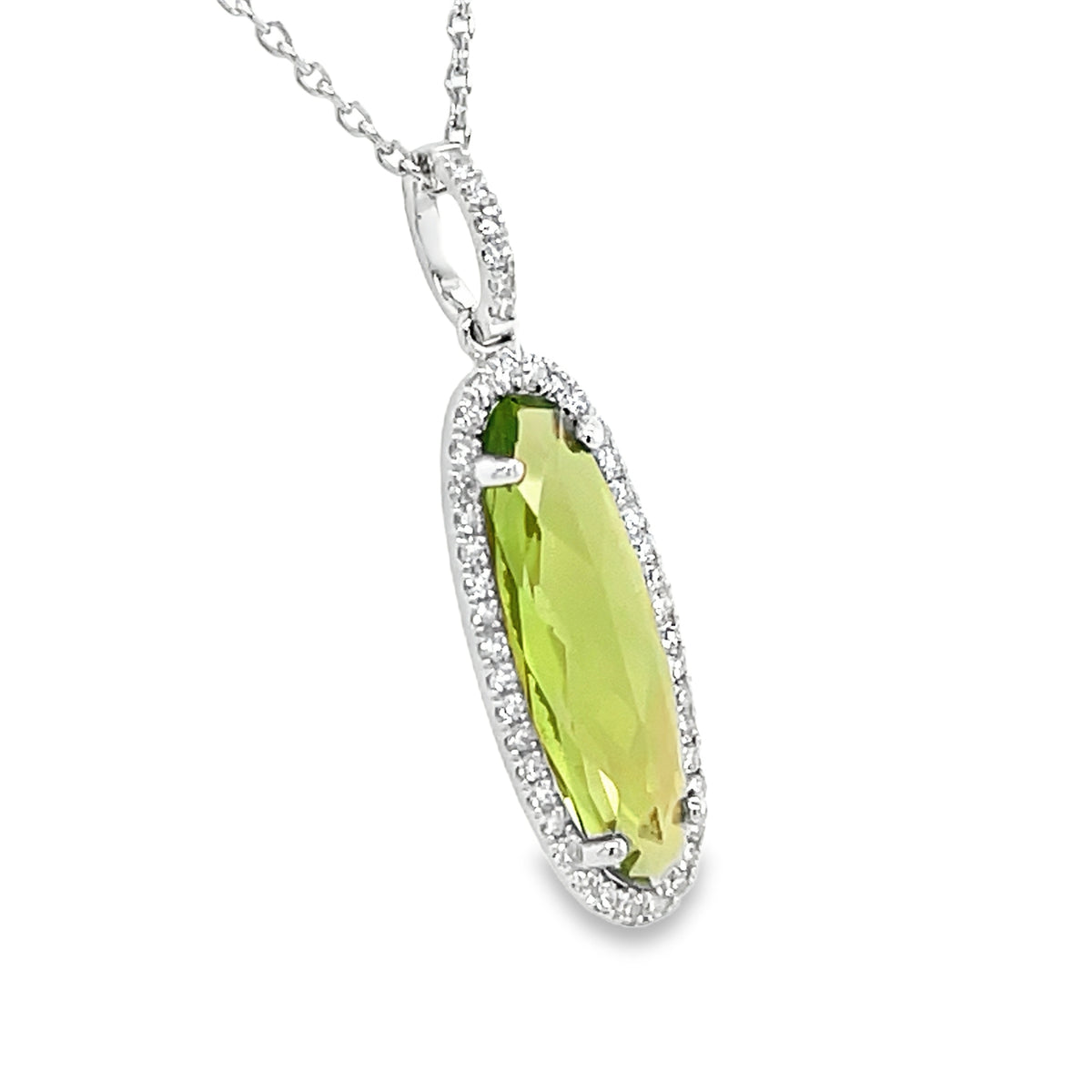 PERIDOT OVAL & DIAMOND PENDANT, 16'
