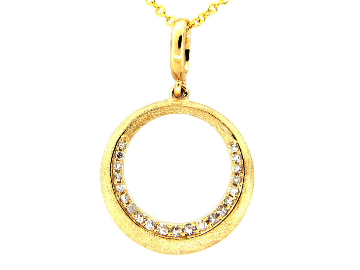 DIAMOND CIRCLE PENDANT