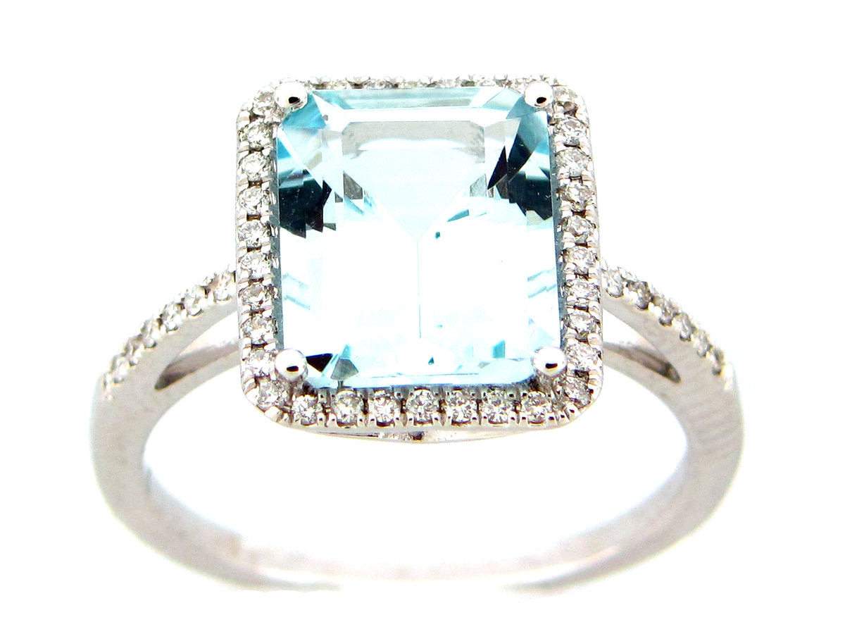 AQUAMARINE & DIAMOND RING, 14KW (H)