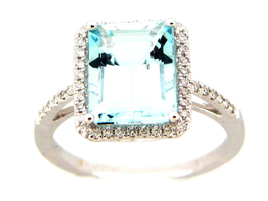 AQUAMARINE & DIAMOND RING, 14KW (H)