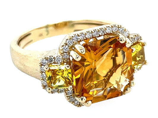 CITRINE & DIAMOND 3 STONE RING, 14KY