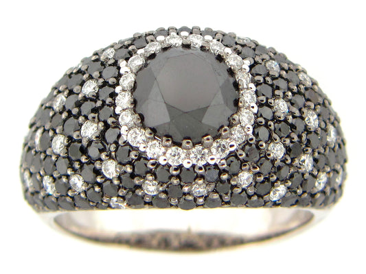 BLACK & WHITE DIAMOND RING, 18KW (R/N)