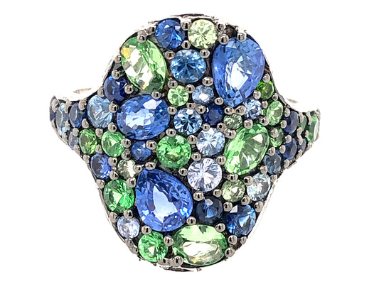 BLUE SAPPHIRE & TSAVORITE OVAL CLUSTER RING