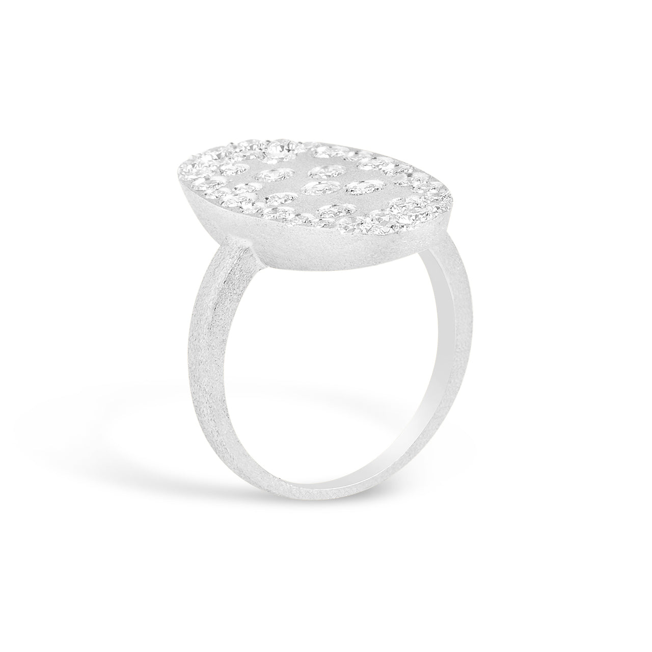 Diamond Confetti Halo Oval Ring