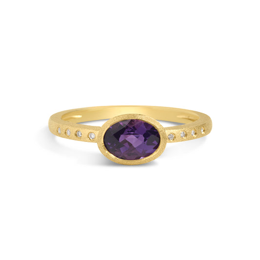 Amethyst & Diamond Bezel Ring