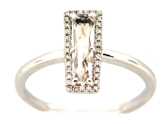 WHITE TOPAZ & DIAMOND TRAPEZOID RING, 14KW (H)