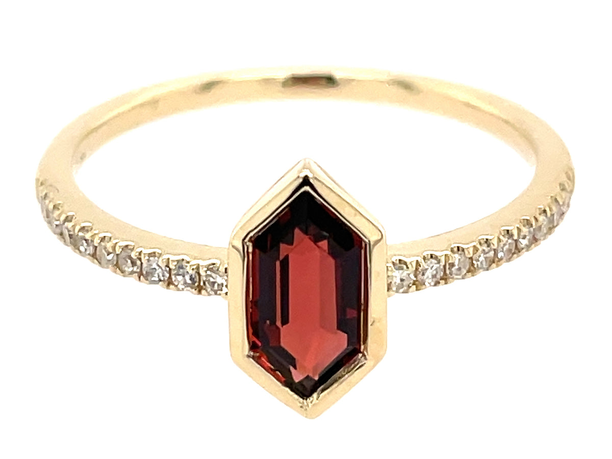 GARNET BEZEL HEXAGON & DIAMOND RING