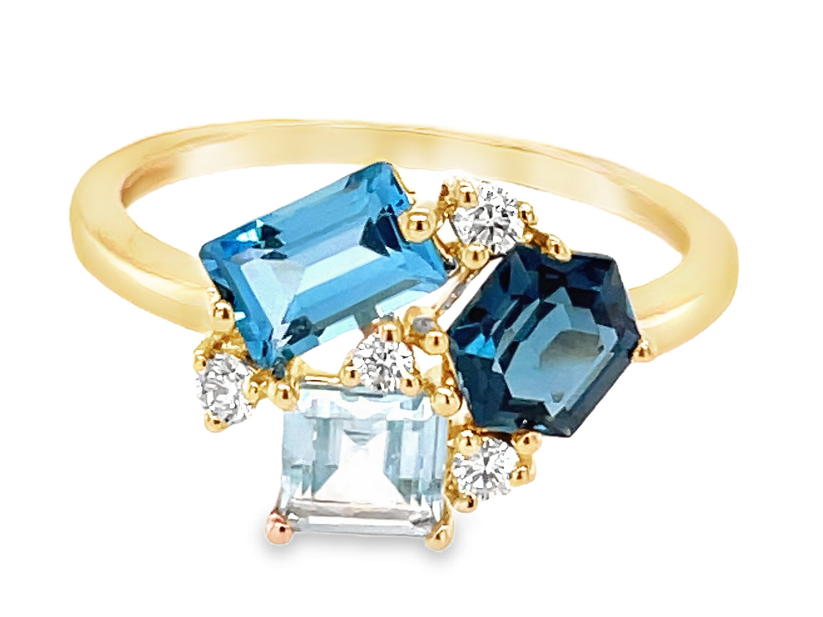 BLUE TOPAZ & DIAMOND RING