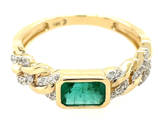 EMERALD BEZEL & DIAMOND LINK RING