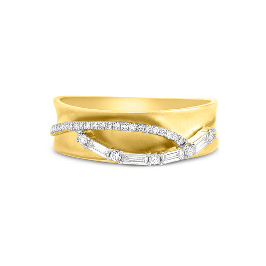 Diamond Crossover Wide Saddle Ring