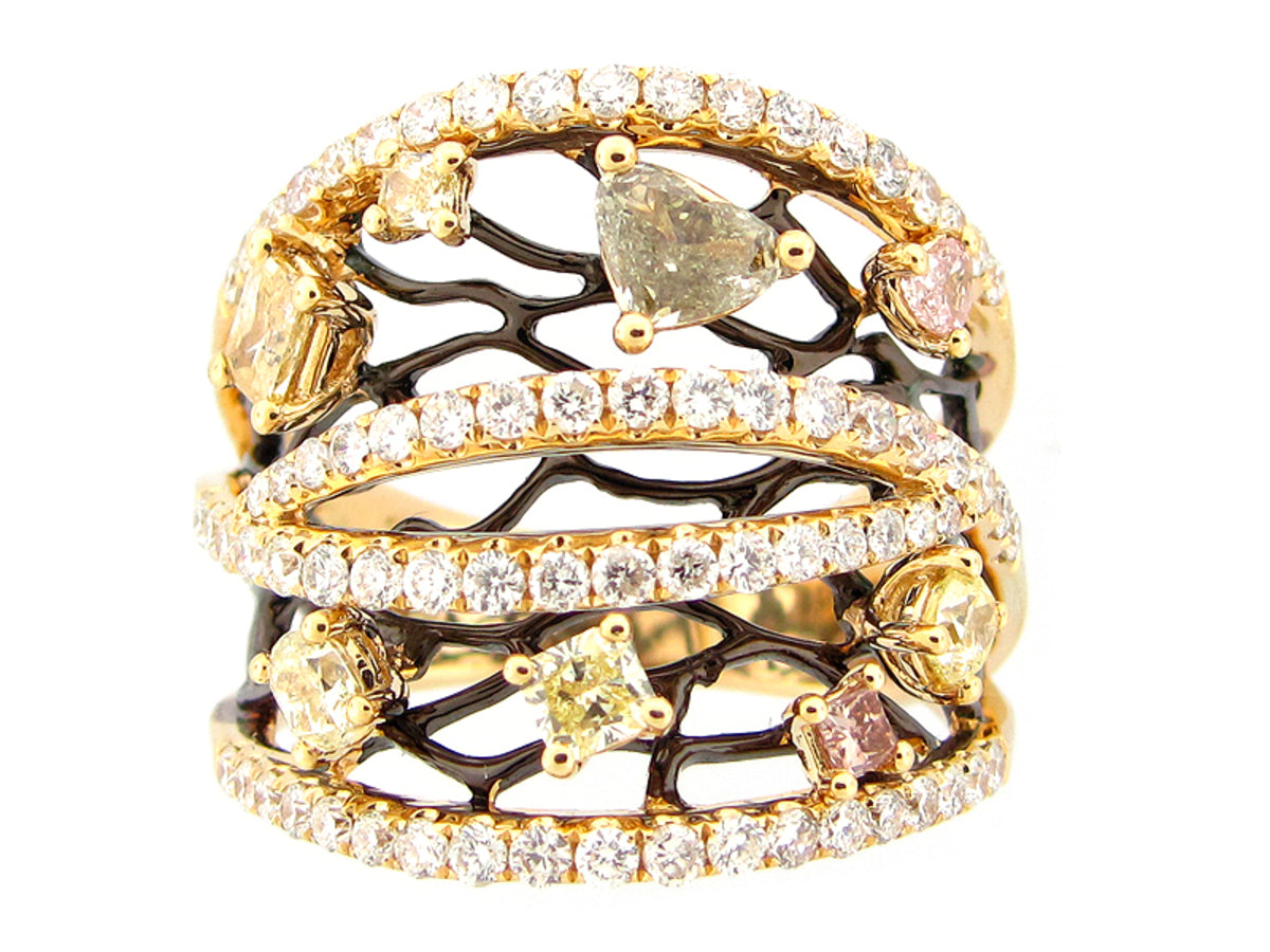 FANCY COLOR DIAMOND RING, 18KY (N)