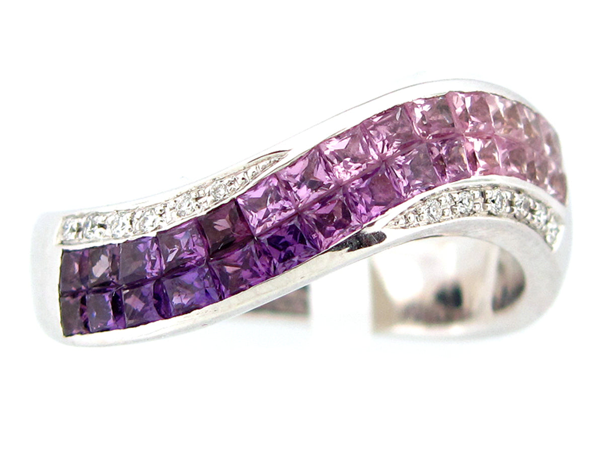 PURPLE SAPPHIRE & DIAMOND RING, 18KW (H), C=2.02