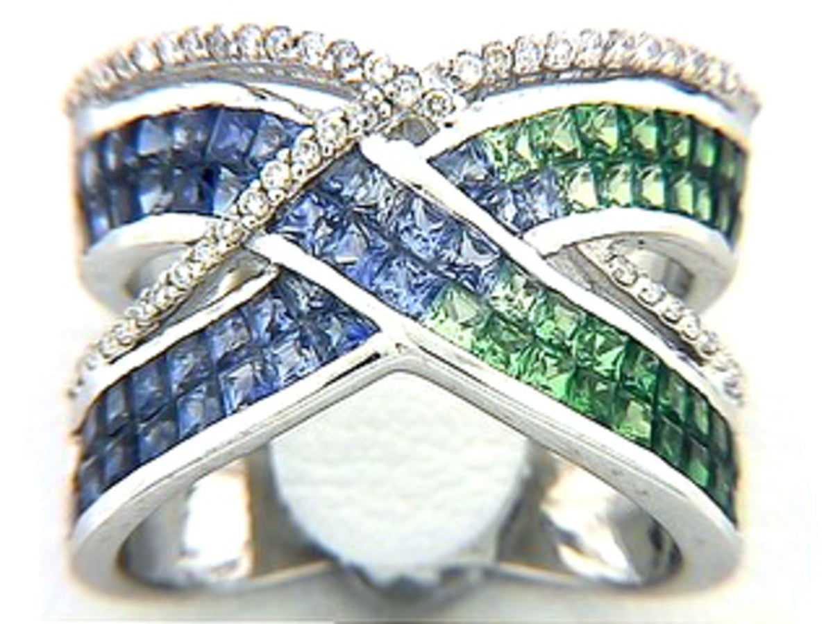 TSAVORITE, SAPPHIRE & DIAMOND RING