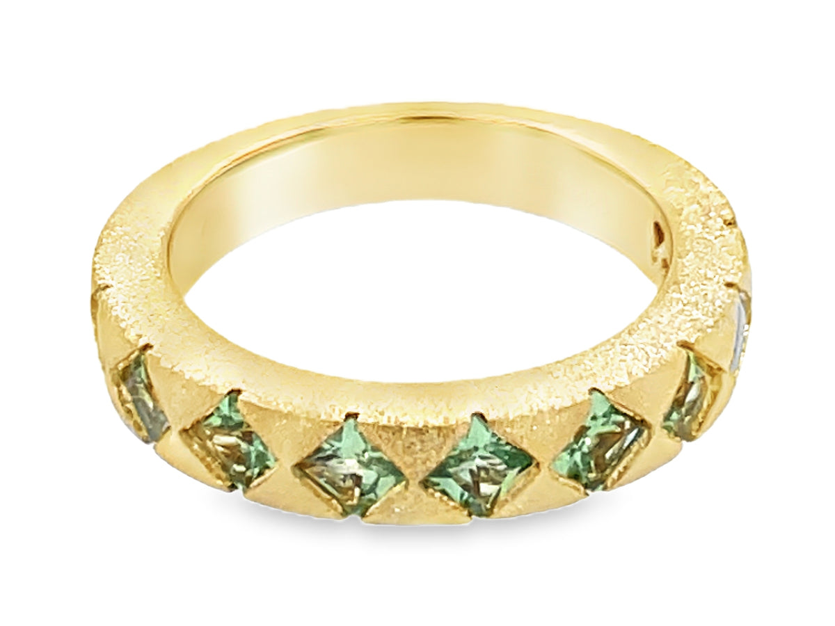 MINT GREEN GARNET PRINCESS 1 ROW FLUSH SET RING, SATIN FINISH