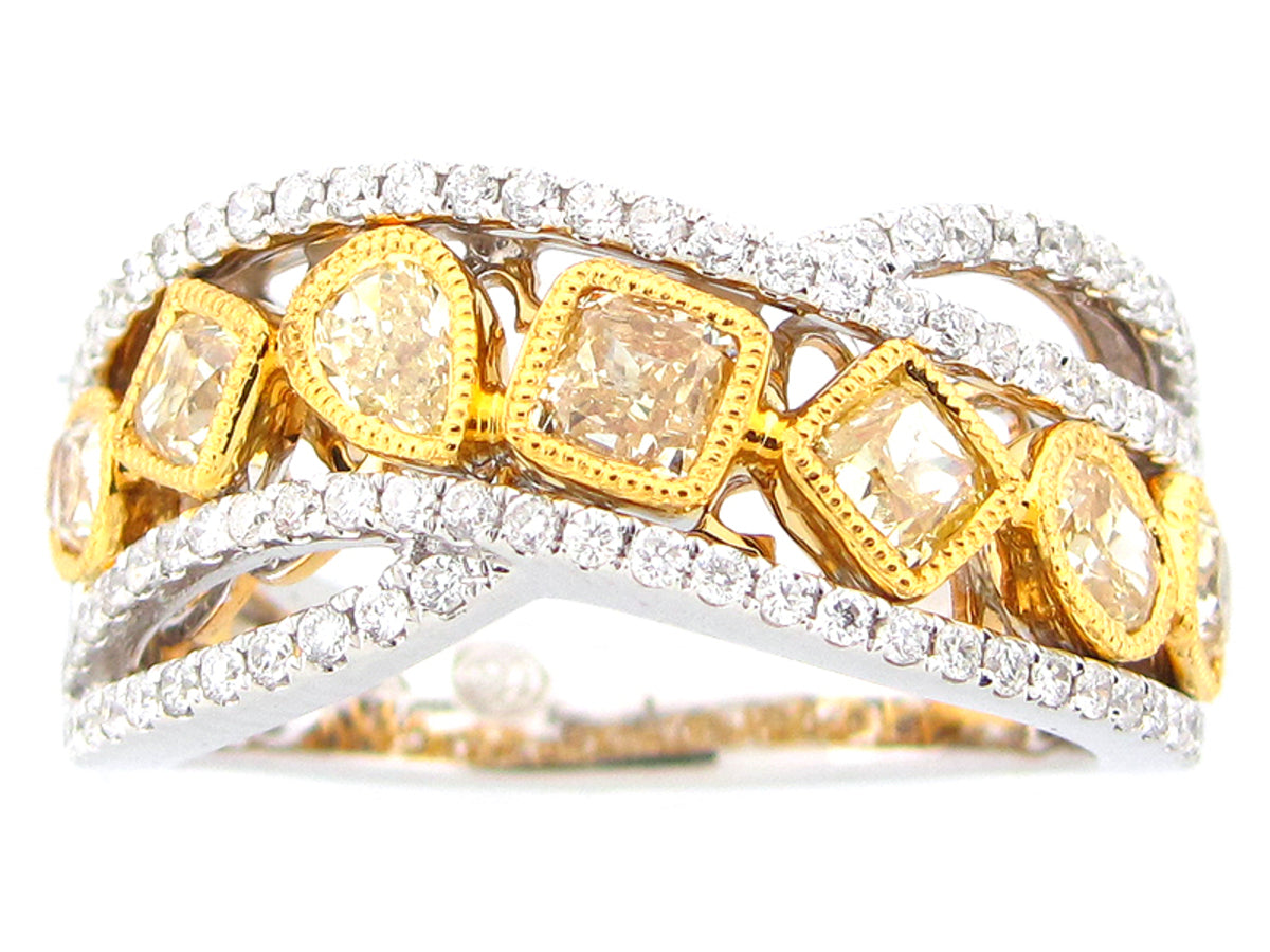 YELLOW & WHITE DIAMOND RING, 18KT (N)
