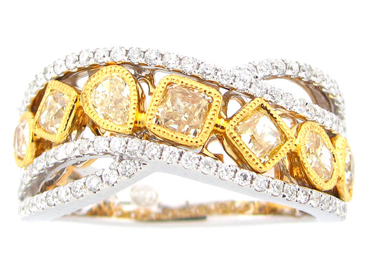 YELLOW & WHITE DIAMOND RING, 18KT (N)