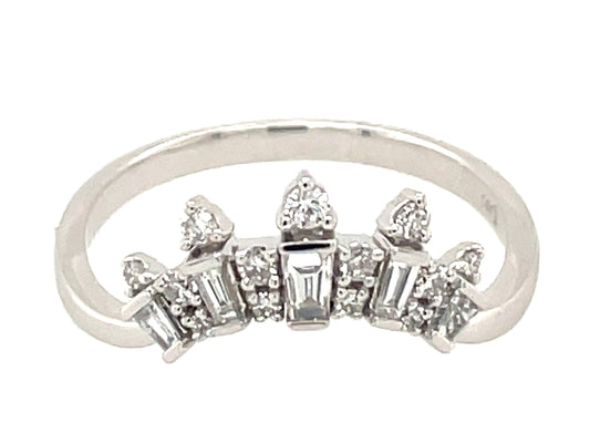 DIAMOND BAGUETTE CROWN RING