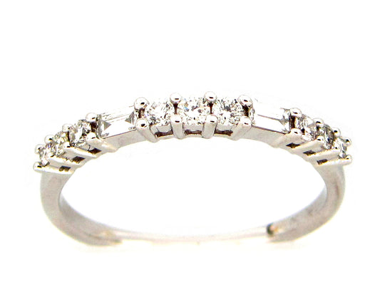 DIAMOND RING, 18KW (N)