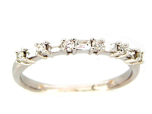 DIAMOND RING, 18KW (N)