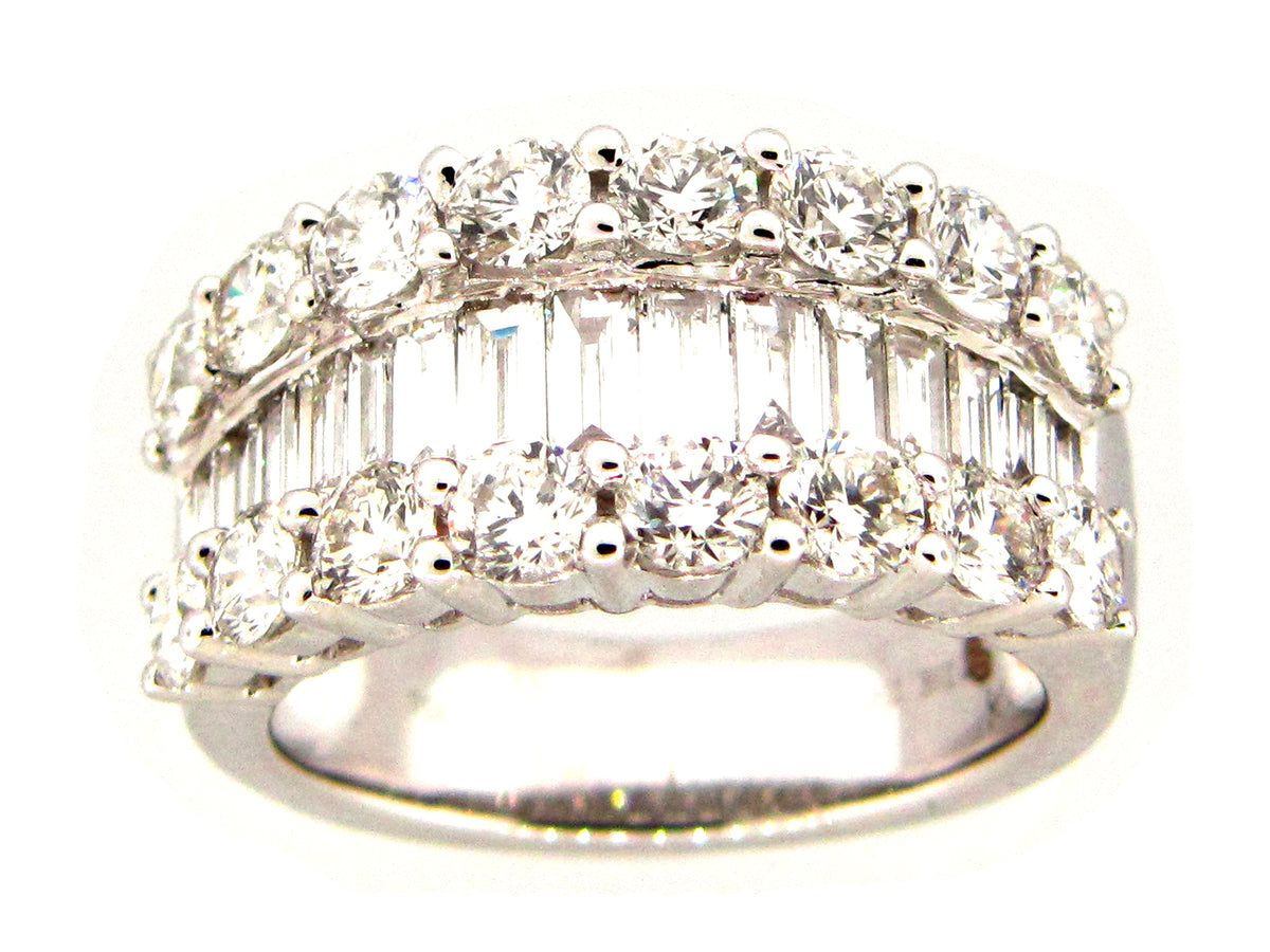 DIAMOND RING, 18KW (N)