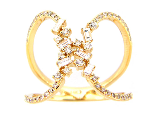 DIAMOND RING