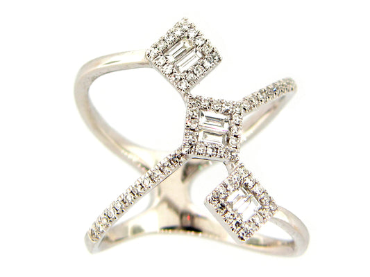 DIAMOND SPLIT SHANK RING, 14KW (N)