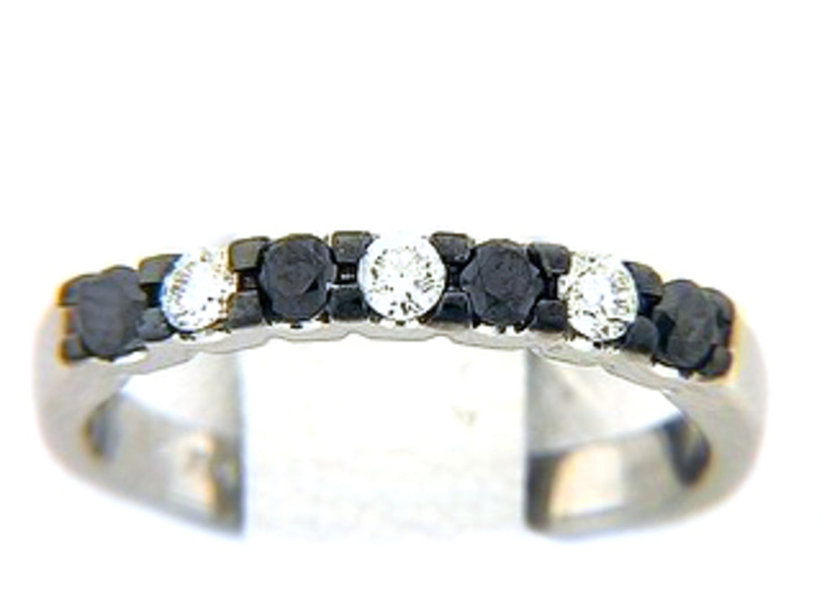 BLACK & WHITE DI RING