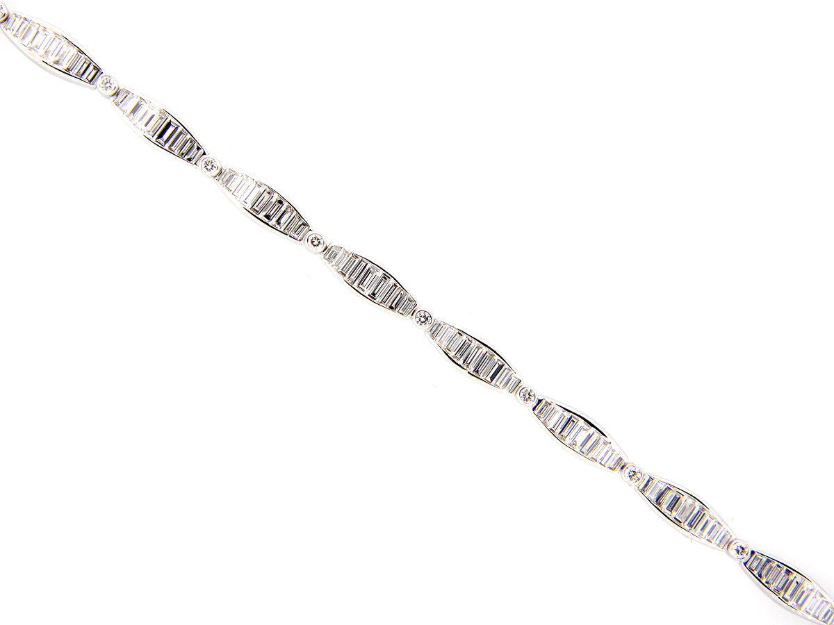DIAMOND BRACELET, 18KW (N)