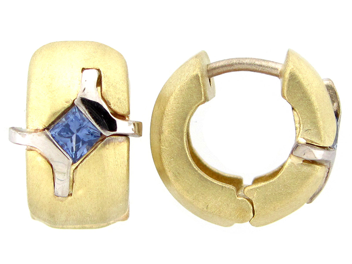 SAPPHIRE EARRING