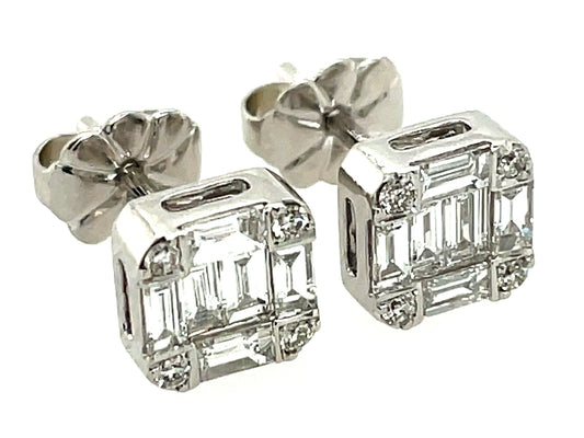 DIAMOND BAGUETTE CLUSTER STUD EARRING, 6.4 MM