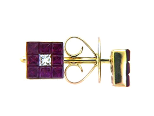 RUBY & DIAMOND EARRING, 18KY (H), C=0.77