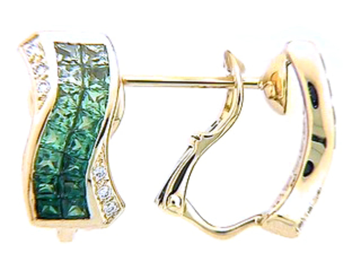 TSAVORITE & DIAMOND EARRING