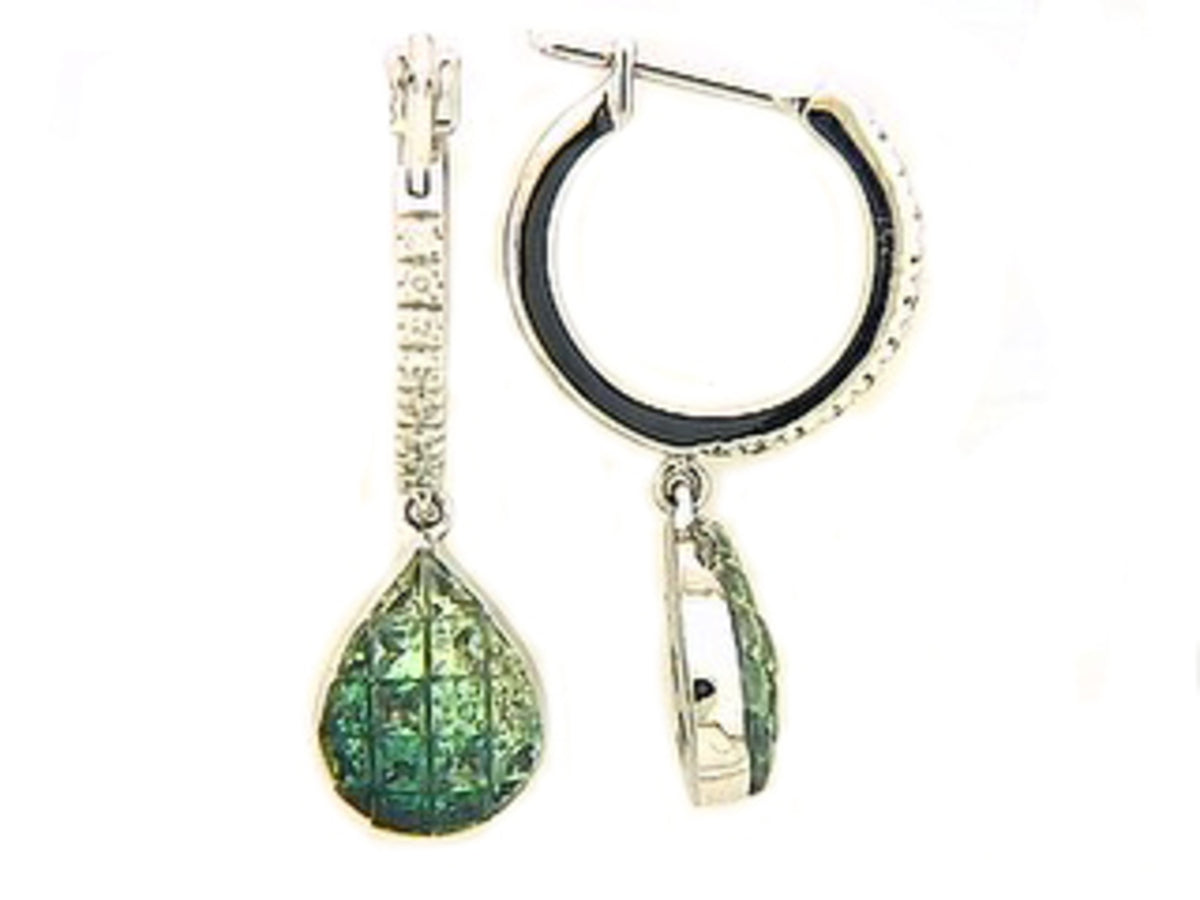 TSAVORITE & DIAMOND EARRING