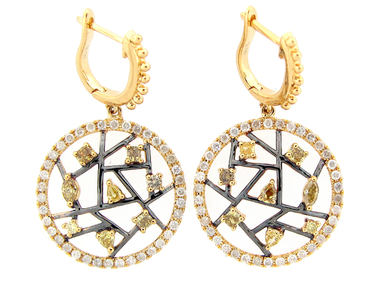 FANCY COLOR DIAMOND EARRING, 18KY (N)