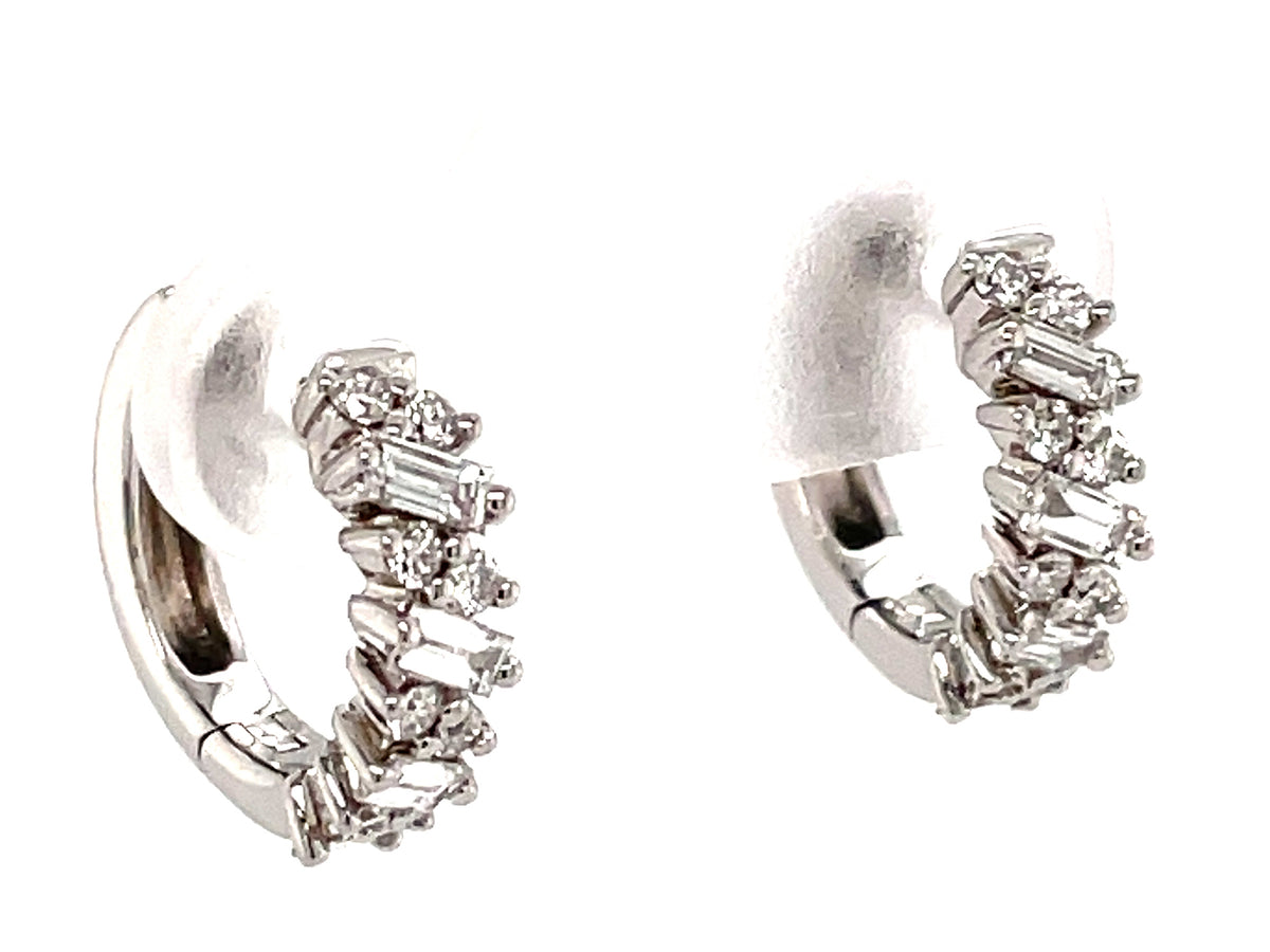 DIAMOND BAGUETTE & ROUND HUGGY EARRING