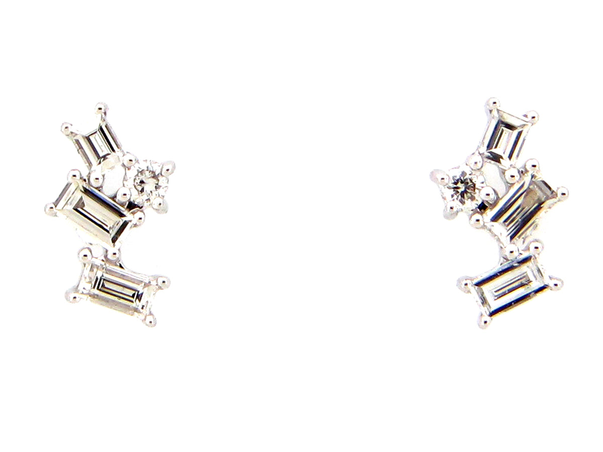 DIAMOND BAGUETTE PIVOTING STUD EARRING