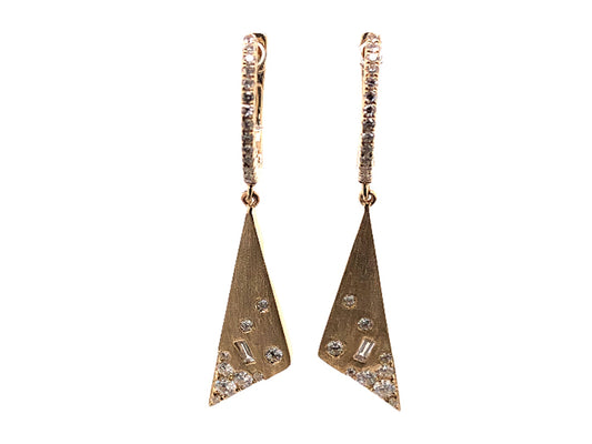 DIAMOND FLUSH SET TRIANGLE DANGLE EARRING