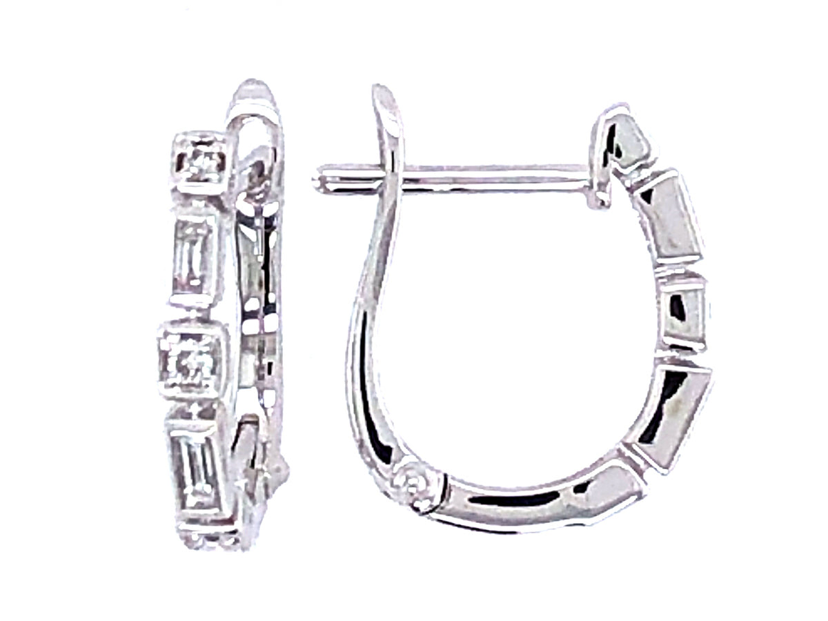 DIAMOND BAGUETTE & ROUND BEZEL HOOP EARRING