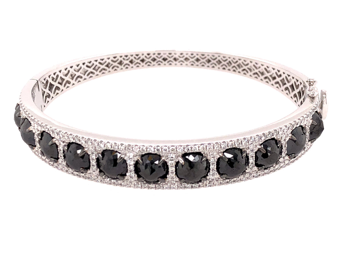 BLACK ROSE CUT ROUND & WHITE DIAMOND BANGLE, 18KW (R)