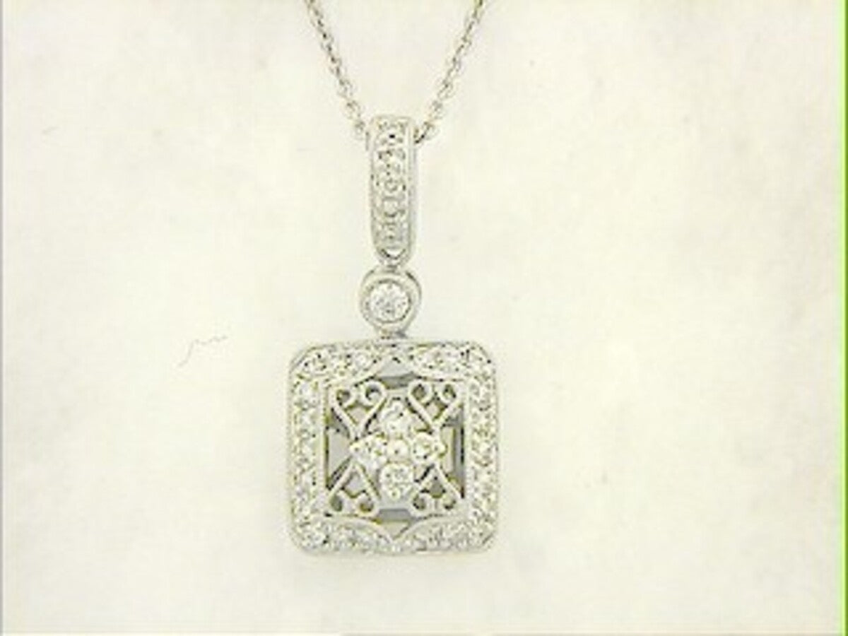 DIAMOND PENDANT