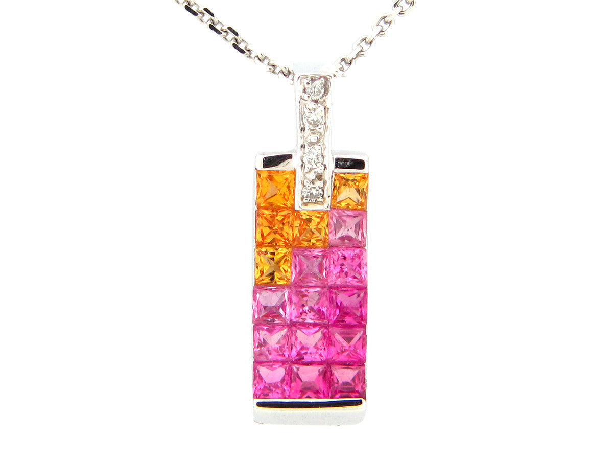 PINK, ORANGE SAPPHIRE & DIAMOND PENDANT, 18KW (H/U), C=1.20