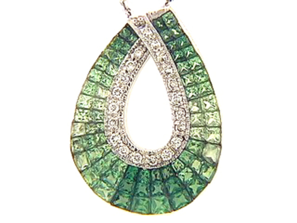 TSAVORITE & DIAMOND PENDANT, 18KW (N), C=3.80