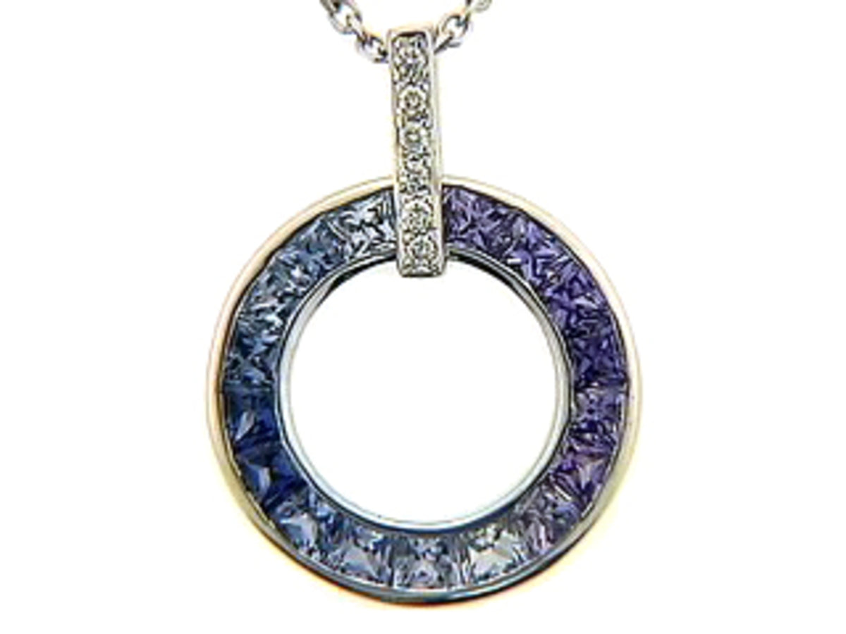 SAPPHIRE, PURPLE SAPPHIRE & DIAMOND PENDANT, 18KW (H), C=1.56