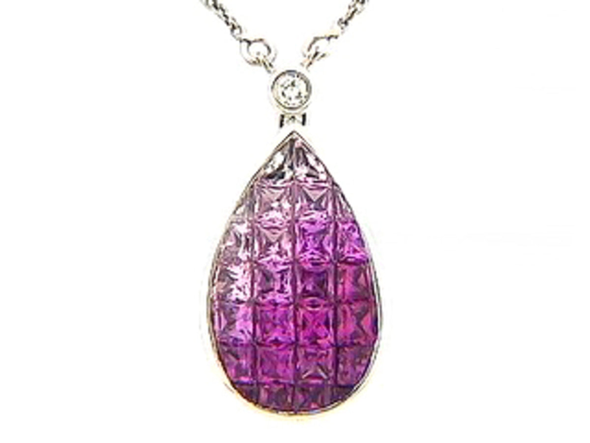 PINK SAPPHIRE & DIAMOND PENDANT, 18KW (H), C=2.57