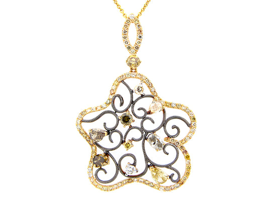 FANCY COLOR DIAMOND PENDANT