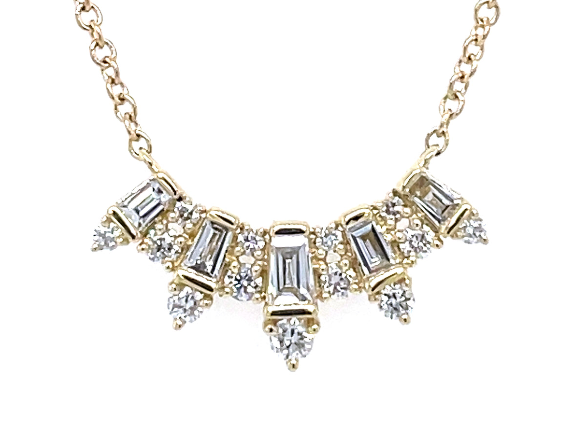 DIAMOND BAGUETTE & ROUND CURVED BAR NECKLACE