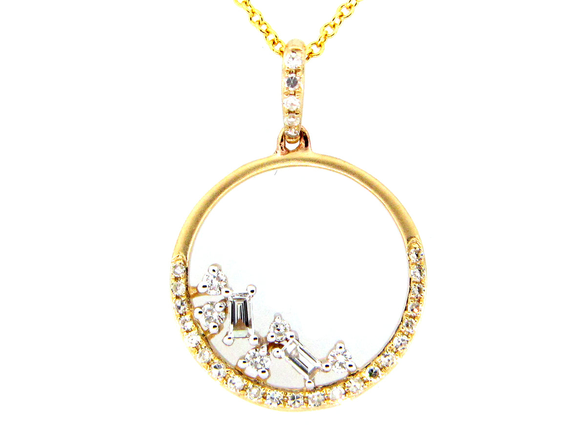 DIAMOND BAGUETTE CLUSTER CIRCLE PENDANT